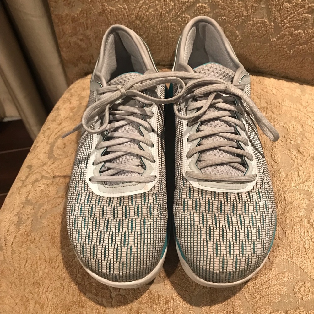 Reebok Nanos, Size 9, blue/white/silver, GUC